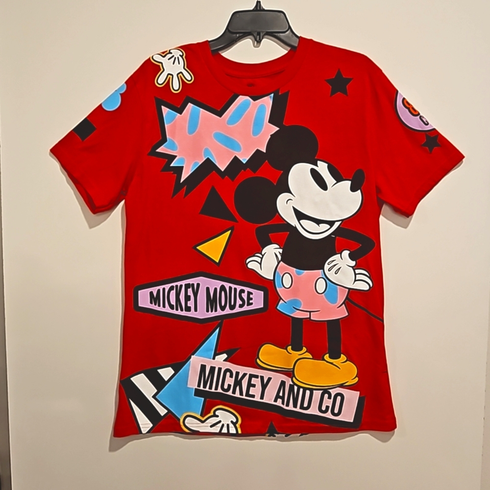Mickey & Co. Unisex ted short sleeve graphic tee Med covered in art Ltd. Edition